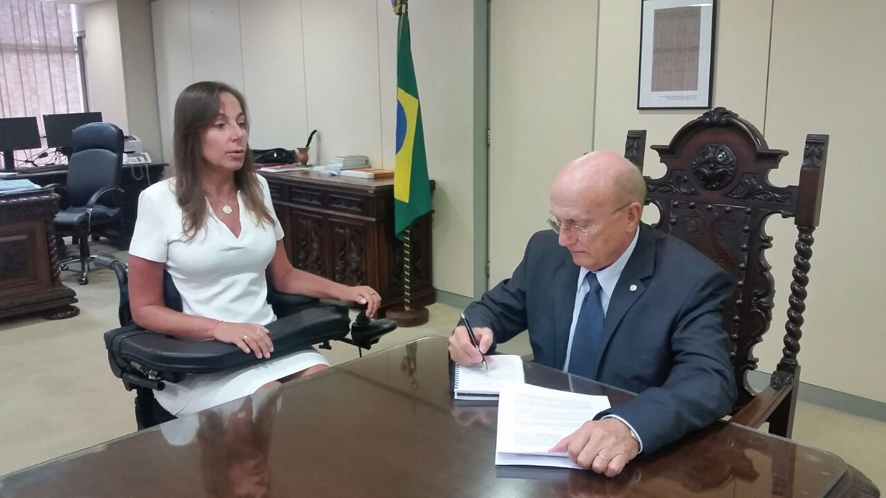 Mara Gabrilli se reúne com Ministro da Justiça para debater Auxílio-Vítima